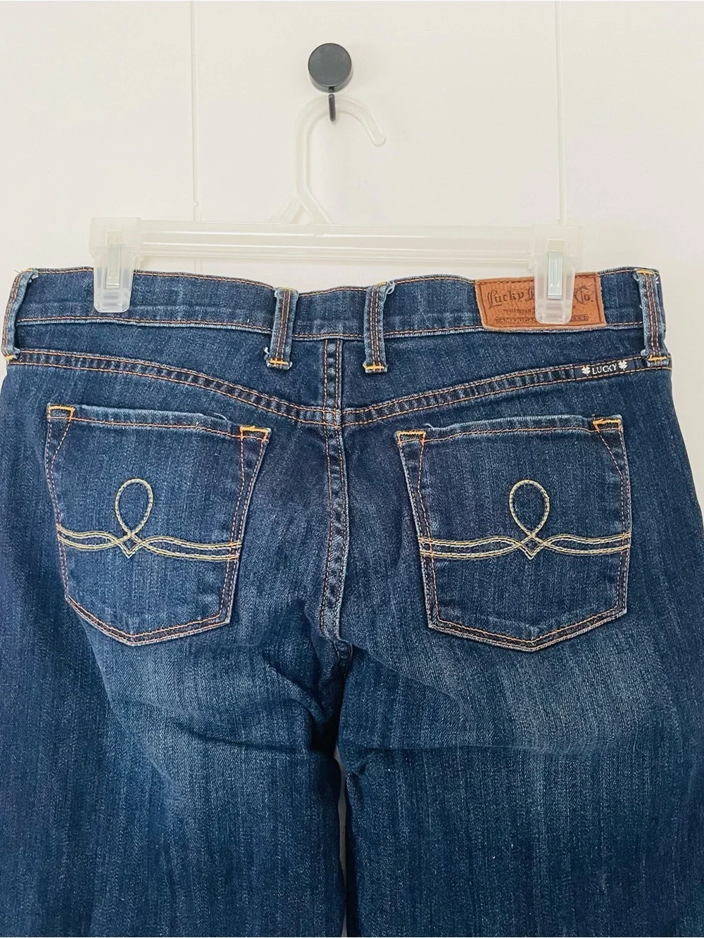 Lucky Brand Women's Straight Leg Dark Blue Jeans